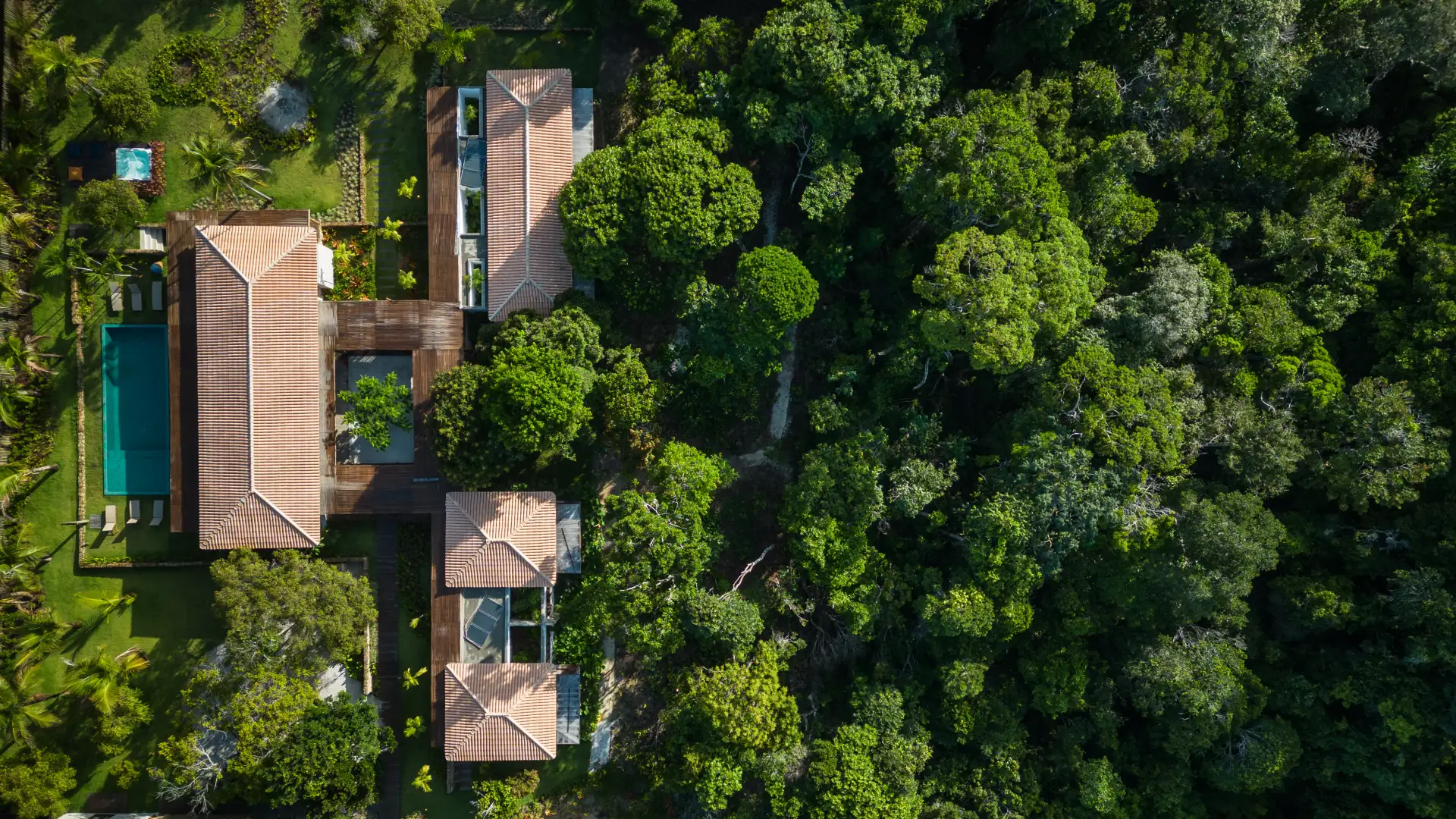 house-of-luz-23-03-2023